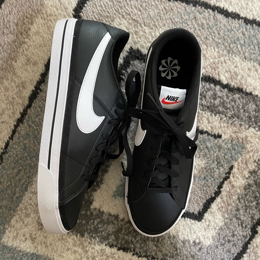 Nike Court Legacy Leather Sneakers Men’s 11M